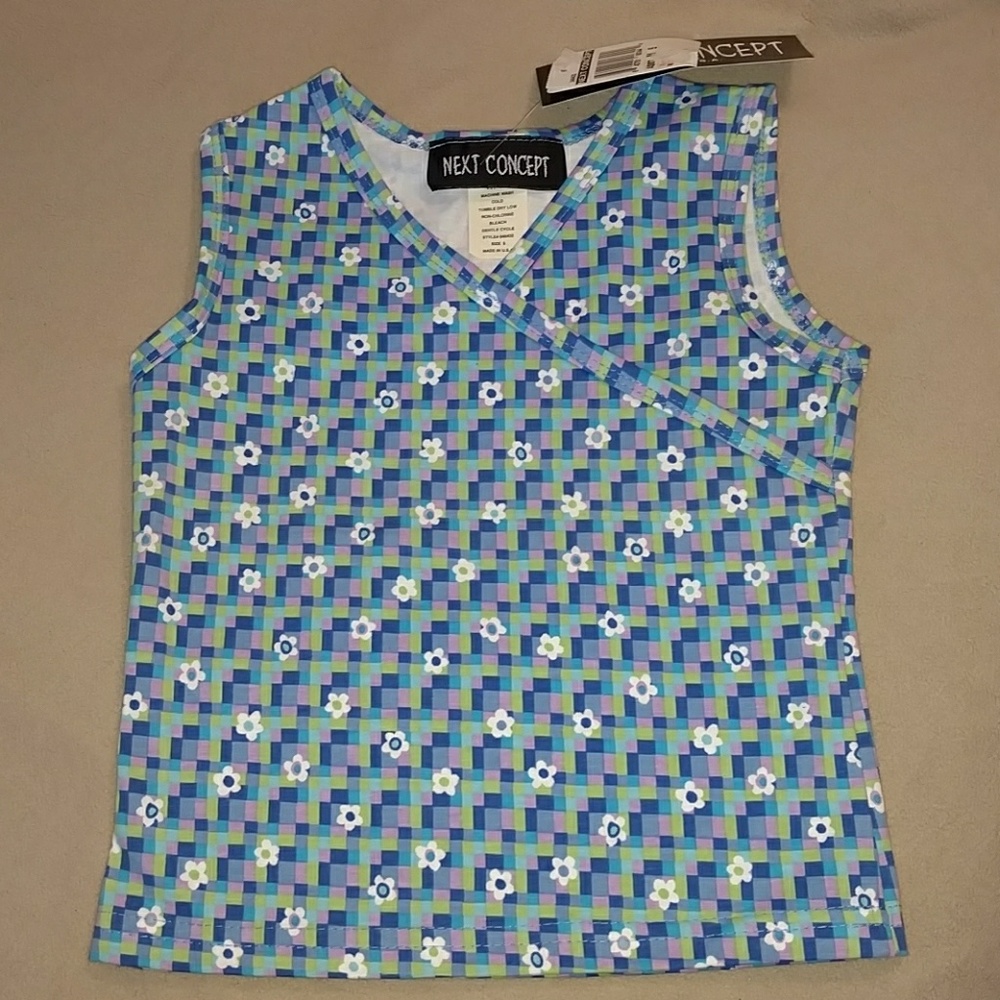 NWT Girls Crossover VNeck Floral Tank